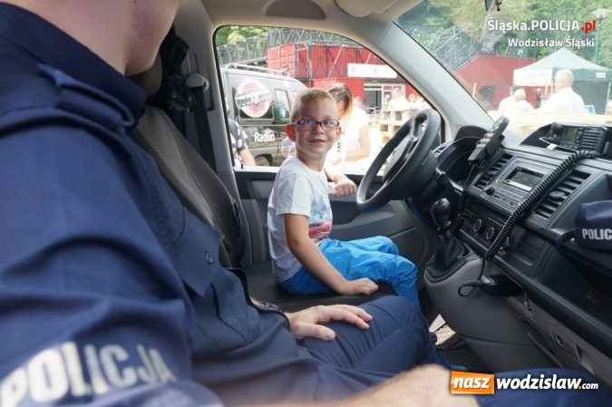 Zdjęcie w galerii na portalu naszwodzislaw.com: Dzień Dziecka z policjantami i Fundacją DKMS wiadomości z regionu