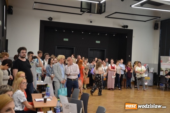 Zdjęcie w galerii na portalu naszwodzislaw.com: Wodzisław: Szukali pracy i pracowników wiadomości z regionu