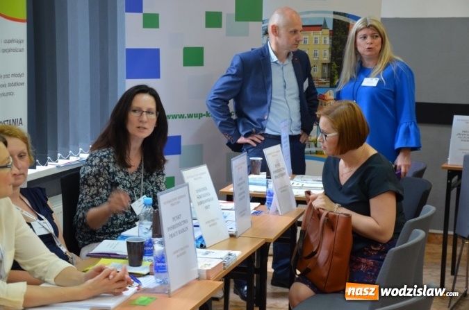 Zdjęcie w galerii na portalu naszwodzislaw.com: Wodzisław: Szukali pracy i pracowników wiadomości z regionu