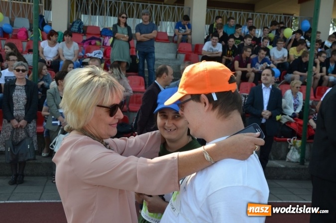 Zdjęcie w galerii na portalu naszwodzislaw.com: To było niezwykłe święto sportu. Za nami Powiatowa Olimpiada Osób Niepełnosprawnych  wiadomości z regionu