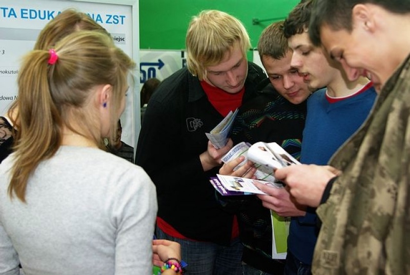 Zdjęcie w galerii na portalu naszwodzislaw.com: Targi Edukacyjne za nami wiadomości z regionu