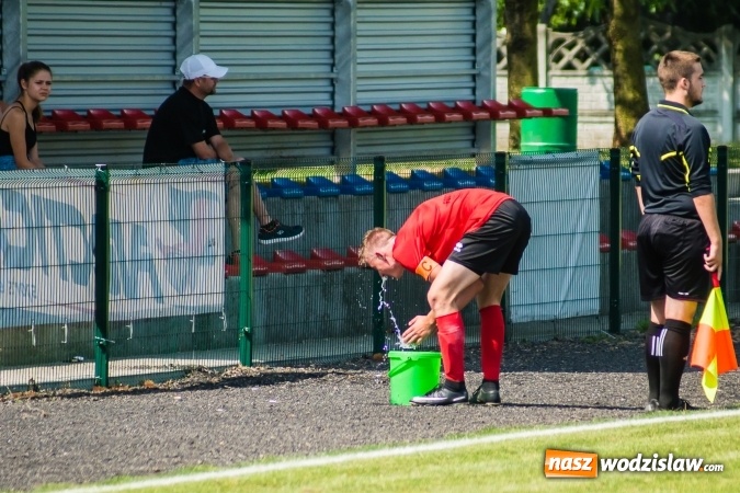 Zdjęcie w galerii na portalu naszwodzislaw.com: Festiwal niewykorzystanych okazji zakończony remisem wiadomości z regionu