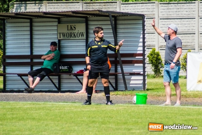 Zdjęcie w galerii na portalu naszwodzislaw.com: Festiwal niewykorzystanych okazji zakończony remisem wiadomości z regionu