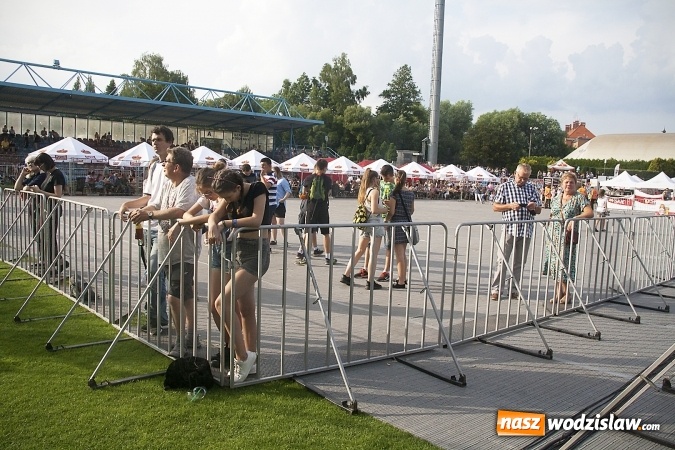 Zdjęcie w galerii na portalu naszwodzislaw.com: Zespół Sen rozpoczął ostatni dzień 49. Dni Wodzisławia Śląskiego wiadomości z regionu