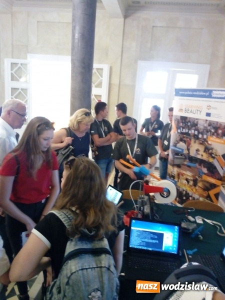 Zdjęcie w galerii na portalu naszwodzislaw.com: Uczniowie PCKZiU na Festiwalu zawodów w Koszęcinie  wiadomości z regionu