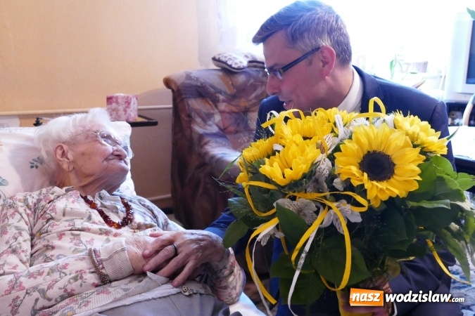 Zdjęcie w galerii na portalu naszwodzislaw.com: Najstarsza Polka żyje na Śląsku wiadomości z regionu