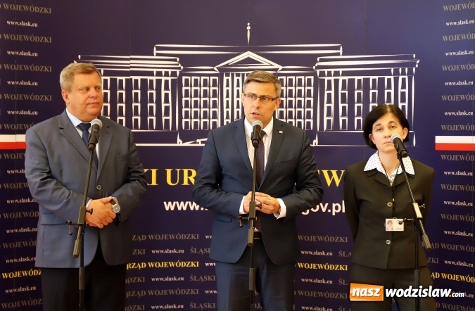 Zdjęcie w galerii na portalu naszwodzislaw.com: Kolejne miliony na lokalne drogi. Skorzystają: Rydułtowy, Lubomia i Gorzyce  wiadomości z regionu