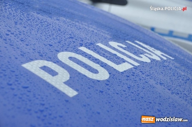 Zdjęcie w galerii na portalu naszwodzislaw.com: Wodzisławska policja otrzymała dwie toyoty z napędem hybrydowym wiadomości z regionu