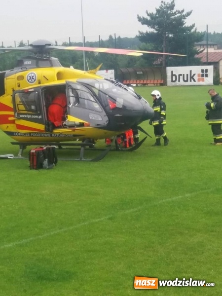 Zdjęcie w galerii na portalu naszwodzislaw.com: Wypadek pomiędzy Rogowem a Czyżowicami! Czołowe zderzenie tira i osobówki wiadomości z regionu