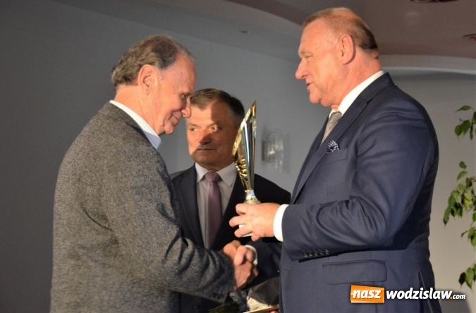 Zdjęcie w galerii na portalu naszwodzislaw.com: Poznaliśmy laureatów nagród powiatu w dziedzinie kultury i sportu. ZDJĘCIA wiadomości z regionu