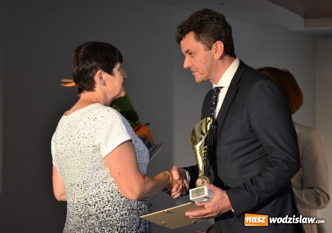 Zdjęcie w galerii na portalu naszwodzislaw.com: Poznaliśmy laureatów nagród powiatu w dziedzinie kultury i sportu. ZDJĘCIA wiadomości z regionu
