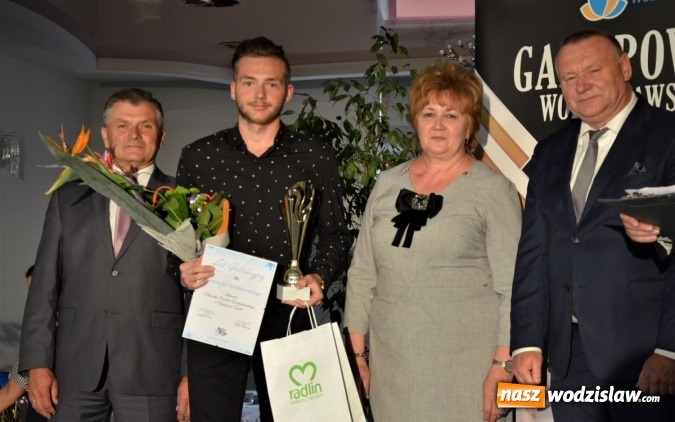 Zdjęcie w galerii na portalu naszwodzislaw.com: Poznaliśmy laureatów nagród powiatu w dziedzinie kultury i sportu. ZDJĘCIA wiadomości z regionu