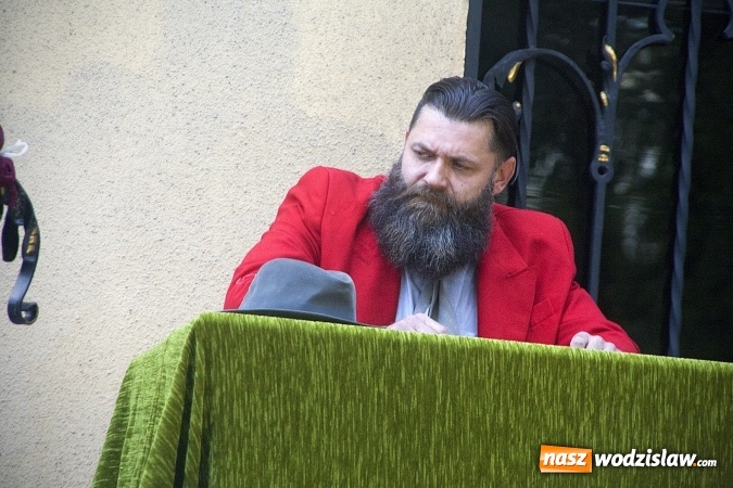 Zdjęcie w galerii na portalu naszwodzislaw.com: Mszą św., spektaklem oraz wspominkami uczcili pamięć założycielki Teatru Wodzisławskiej Ulicy. FOTO  wiadomości z regionu