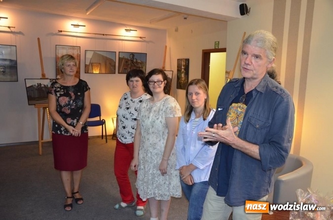Zdjęcie w galerii na portalu naszwodzislaw.com: Wernisaż wystawy Powiat w naszych oczach wiadomości z regionu