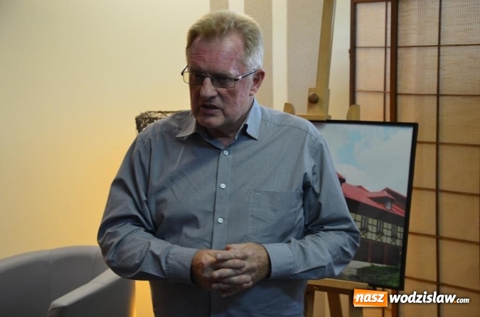 Zdjęcie w galerii na portalu naszwodzislaw.com: Wernisaż wystawy Powiat w naszych oczach wiadomości z regionu