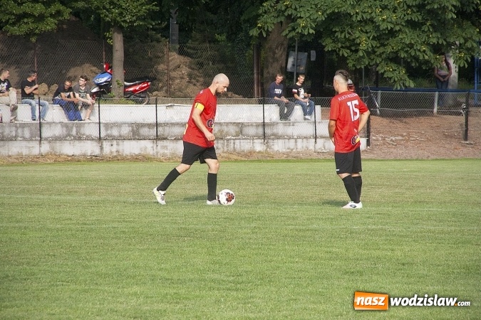 Zdjęcie w galerii na portalu naszwodzislaw.com: Rewanż na remis. Rezerwy Czarnych Gorzyce w B klasie! wiadomości z regionu