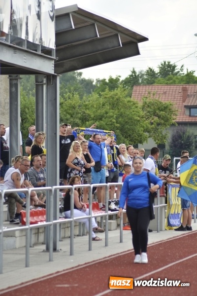 Zdjęcie w galerii na portalu naszwodzislaw.com: Wygrana z kuźniańską Stalą nie uratowała rezerw Czyżowic wiadomości z regionu