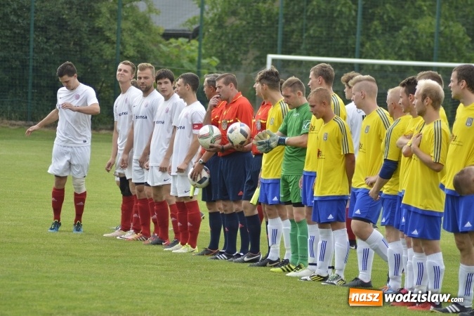 Zdjęcie w galerii na portalu naszwodzislaw.com: Wygrana z kuźniańską Stalą nie uratowała rezerw Czyżowic wiadomości z regionu
