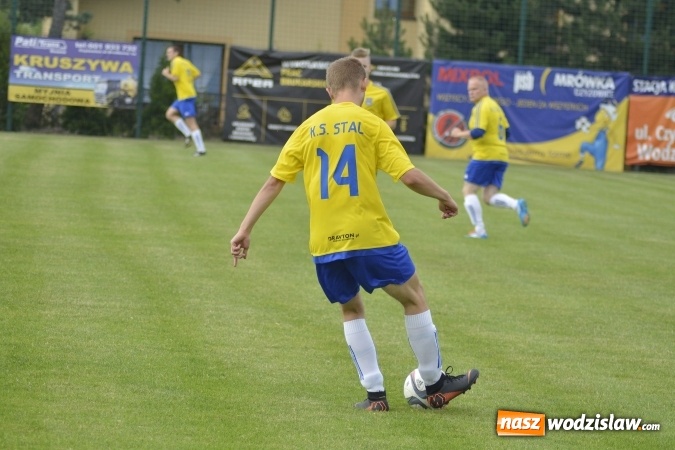 Zdjęcie w galerii na portalu naszwodzislaw.com: Wygrana z kuźniańską Stalą nie uratowała rezerw Czyżowic wiadomości z regionu