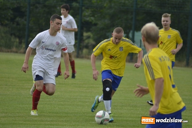 Zdjęcie w galerii na portalu naszwodzislaw.com: Wygrana z kuźniańską Stalą nie uratowała rezerw Czyżowic wiadomości z regionu