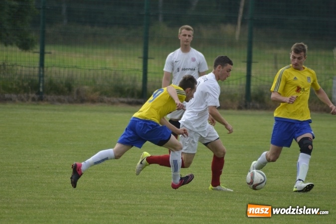 Zdjęcie w galerii na portalu naszwodzislaw.com: Wygrana z kuźniańską Stalą nie uratowała rezerw Czyżowic wiadomości z regionu