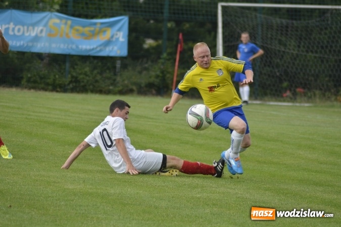 Zdjęcie w galerii na portalu naszwodzislaw.com: Wygrana z kuźniańską Stalą nie uratowała rezerw Czyżowic wiadomości z regionu