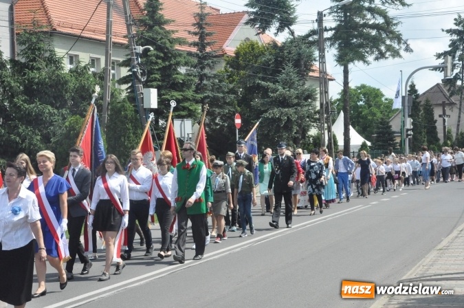 Zdjęcie w galerii na portalu naszwodzislaw.com: SP nr 3 w Radlinie z imieniem Ziemi Radlińskiej wiadomości z regionu