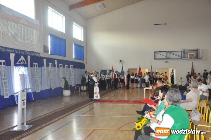 Zdjęcie w galerii na portalu naszwodzislaw.com: SP nr 3 w Radlinie z imieniem Ziemi Radlińskiej wiadomości z regionu