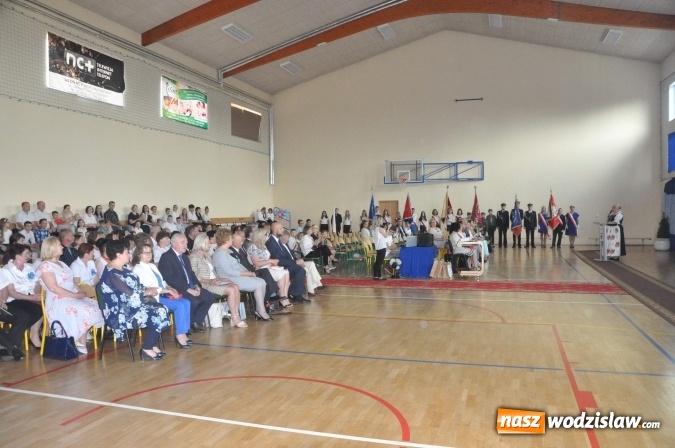 Zdjęcie w galerii na portalu naszwodzislaw.com: SP nr 3 w Radlinie z imieniem Ziemi Radlińskiej wiadomości z regionu