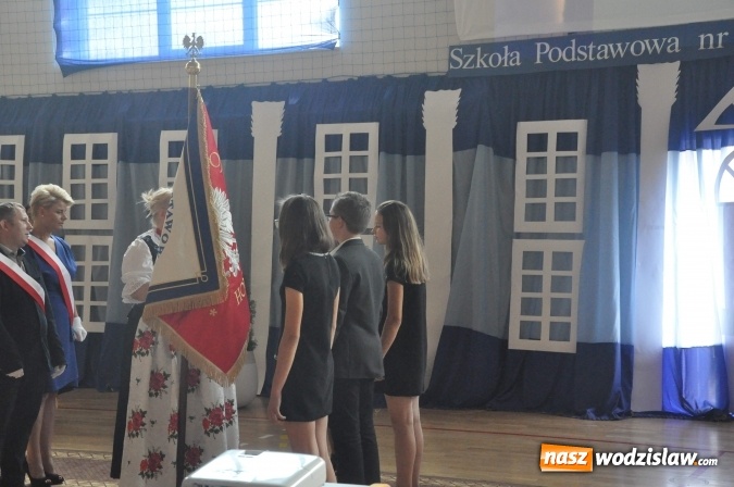 Zdjęcie w galerii na portalu naszwodzislaw.com: SP nr 3 w Radlinie z imieniem Ziemi Radlińskiej wiadomości z regionu