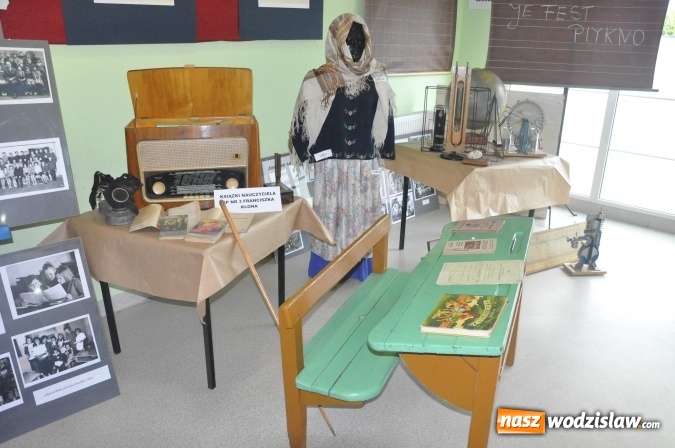 Zdjęcie w galerii na portalu naszwodzislaw.com: SP nr 3 w Radlinie z imieniem Ziemi Radlińskiej wiadomości z regionu