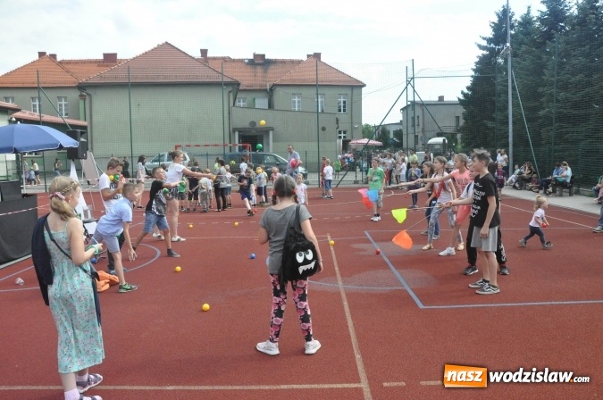 Zdjęcie w galerii na portalu naszwodzislaw.com: SP nr 3 w Radlinie z imieniem Ziemi Radlińskiej wiadomości z regionu