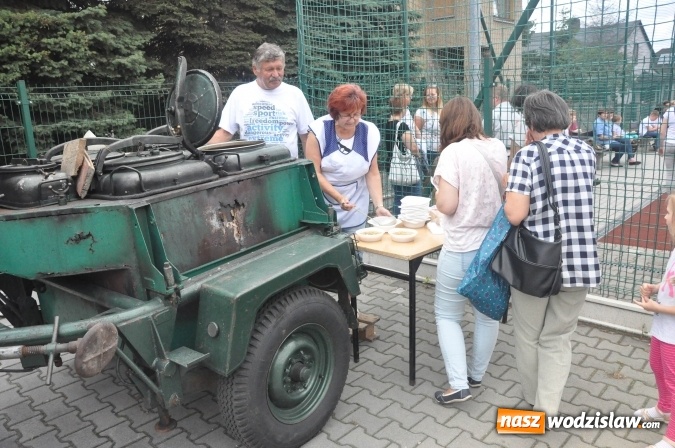 Zdjęcie w galerii na portalu naszwodzislaw.com: SP nr 3 w Radlinie z imieniem Ziemi Radlińskiej wiadomości z regionu