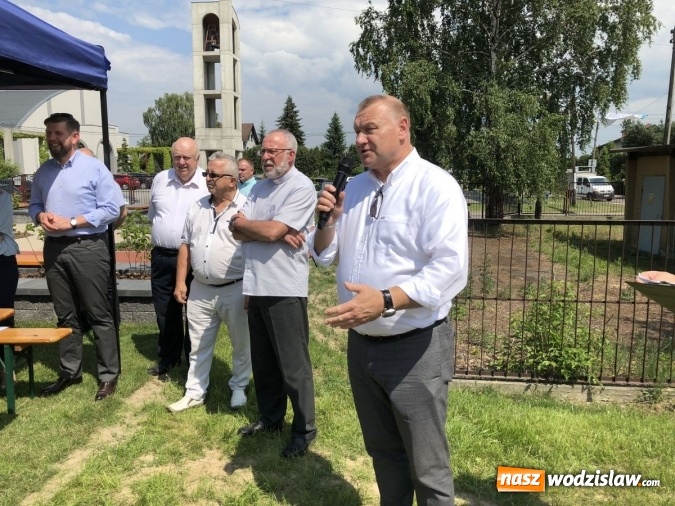 Zdjęcie w galerii na portalu naszwodzislaw.com: Rodzinne świętowanie na Kopernika. ZDJĘCIA wiadomości z regionu