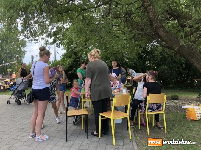 Zdjęcie w galerii na portalu naszwodzislaw.com: Rodzinne świętowanie na Kopernika. ZDJĘCIA wiadomości z regionu