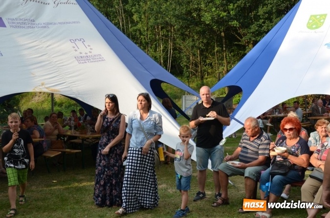 Zdjęcie w galerii na portalu naszwodzislaw.com: Rodzinne świętowanie na Kopernika. ZDJĘCIA wiadomości z regionu