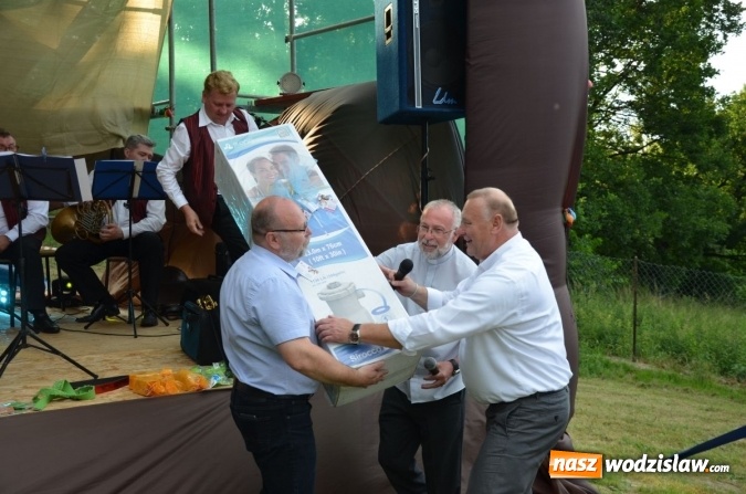 Zdjęcie w galerii na portalu naszwodzislaw.com: Rodzinne świętowanie na Kopernika. ZDJĘCIA wiadomości z regionu