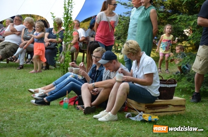 Zdjęcie w galerii na portalu naszwodzislaw.com: Rodzinne świętowanie na Kopernika. ZDJĘCIA wiadomości z regionu
