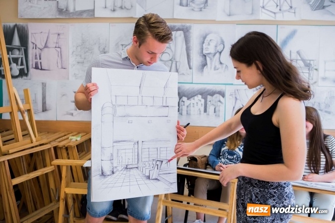 Zdjęcie w galerii na portalu naszwodzislaw.com: Fakty i stereotypy, czyli wszystko, co trzeba wiedzieć o studiowaniu architektury wiadomości z regionu