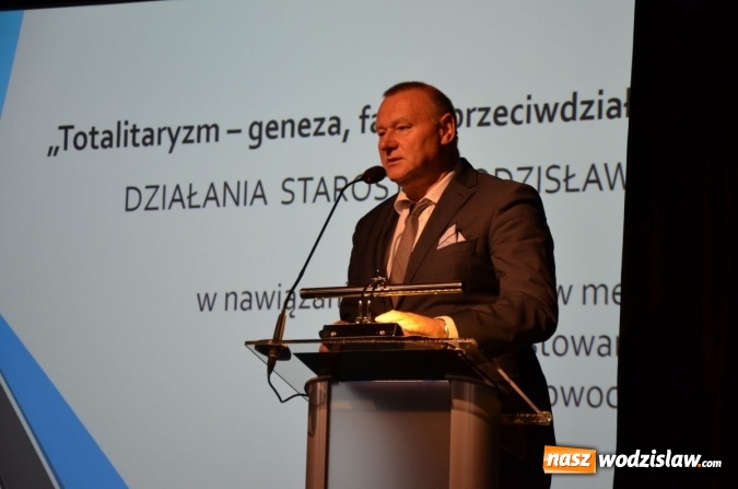 Zdjęcie w galerii na portalu naszwodzislaw.com: Odpowiedzialni za pamięć i przyszłe pokolenia wiadomości z regionu