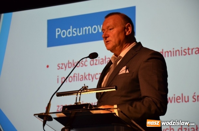 Zdjęcie w galerii na portalu naszwodzislaw.com: Odpowiedzialni za pamięć i przyszłe pokolenia wiadomości z regionu