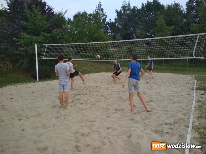 Zdjęcie w galerii na portalu naszwodzislaw.com: Sport łączy pokolenia wiadomości z regionu