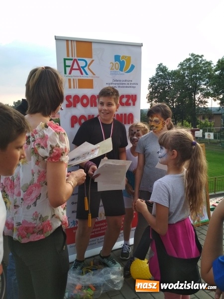 Zdjęcie w galerii na portalu naszwodzislaw.com: Sport łączy pokolenia wiadomości z regionu