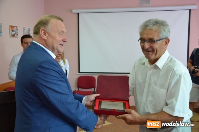 Zdjęcie w galerii na portalu naszwodzislaw.com: Termomodernizacja zakończona. Budynek Zespołu Poradni Specjalistycznych jak nowy  wiadomości z regionu