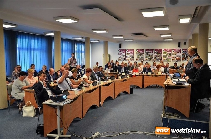 Zdjęcie w galerii na portalu naszwodzislaw.com: Absolutorium dla Zarządu Powiatu Wodzisławskiego wiadomości z regionu