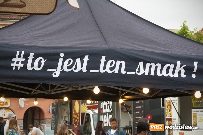 Zdjęcie w galerii na portalu naszwodzislaw.com: Food trucki w Wodzisławiu na rozpoczęcie wakacji wiadomości z regionu