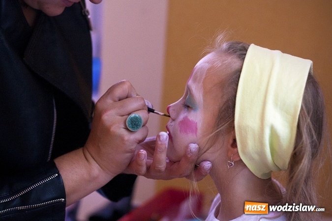 Zdjęcie w galerii na portalu naszwodzislaw.com: Pletli wianki i biesiadowali przy ognisku. Zorganizowano III Wodzisławską Noc Świętojańską wiadomości z regionu