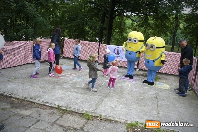 Zdjęcie w galerii na portalu naszwodzislaw.com: Pletli wianki i biesiadowali przy ognisku. Zorganizowano III Wodzisławską Noc Świętojańską wiadomości z regionu