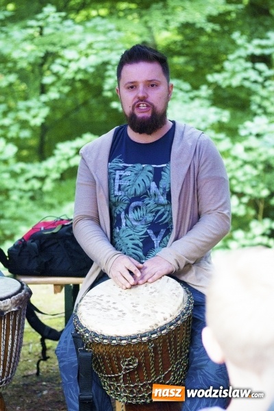 Zdjęcie w galerii na portalu naszwodzislaw.com: Pletli wianki i biesiadowali przy ognisku. Zorganizowano III Wodzisławską Noc Świętojańską wiadomości z regionu