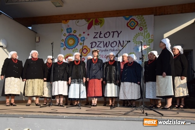 Zdjęcie w galerii na portalu naszwodzislaw.com: W Połomi po raz siódmy zabrzmiał Złoty Dzwon wiadomości z regionu